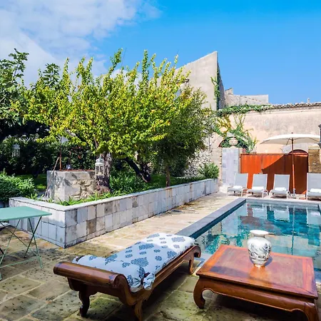 Holiday home Dimora Di Catullo - Ospitalita Di Charme
