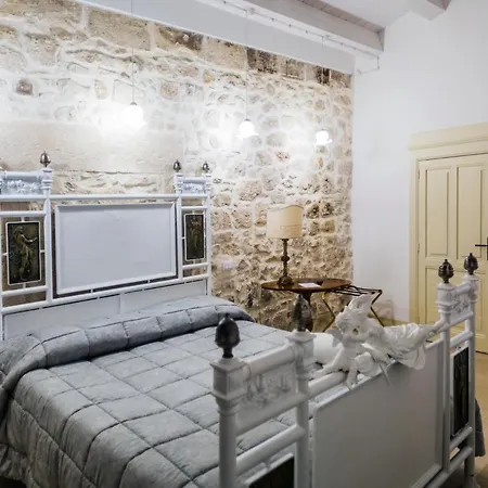 Dimora Di Catullo - Ospitalita Di Charme Holiday home Palazzolo Acreide